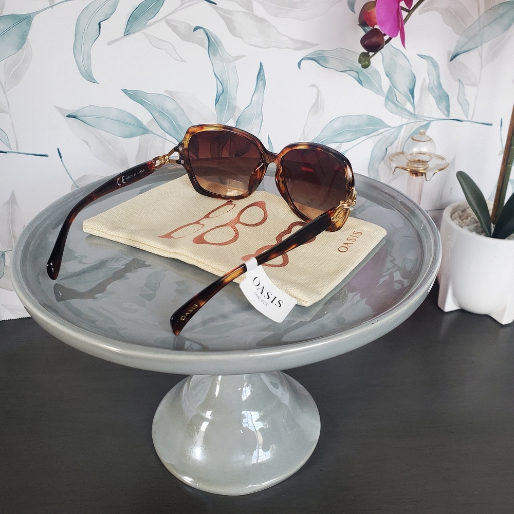 OASIS | Rhinestone Sunglasses in Tortoise Shell NWT - Picture 4 of 16